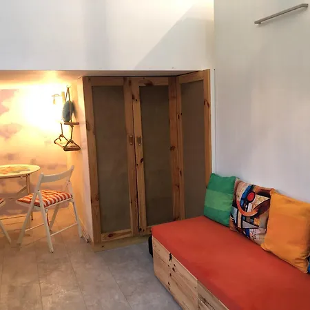 Oblak Apartment